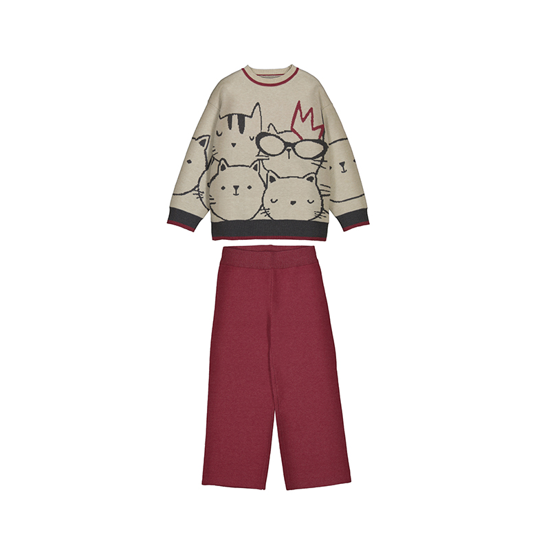 К-Кт:брюки,Фуфайка MAYORAL