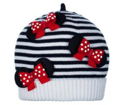 Шапка, черный TAVITTA